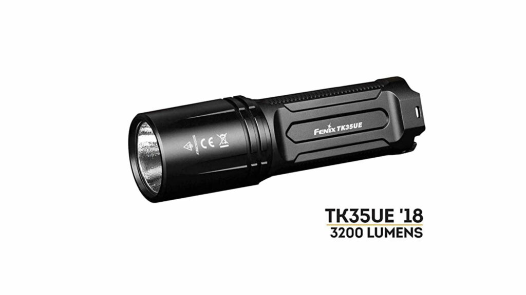 lampe tactique de Fenix TK35 ultimate edition 3200 lumens